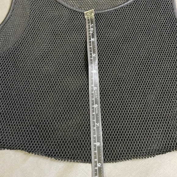 Alo yoga workout fishnet crop top - Picture 4 of 5